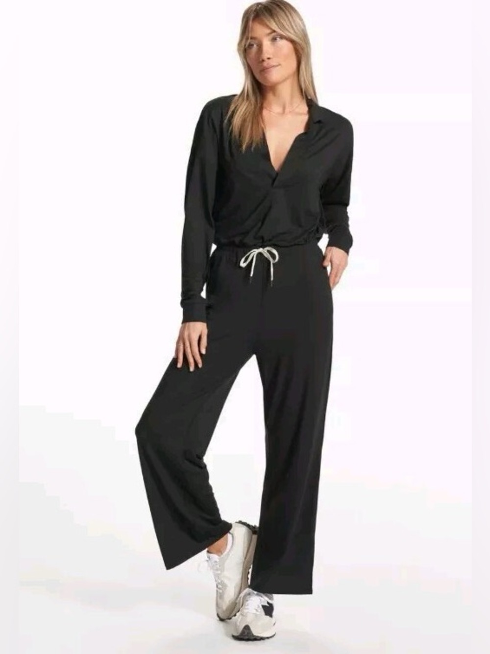 Vuori Lux Intentions Wide Leg Jumpsuit Size small